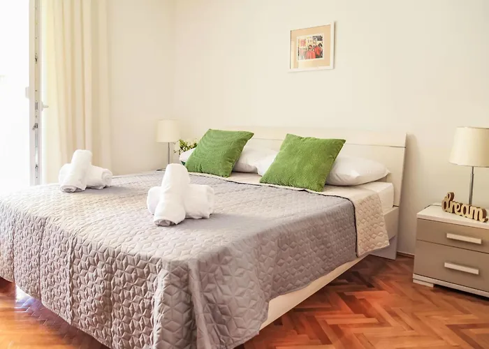 Nikica-2 By Interhome *